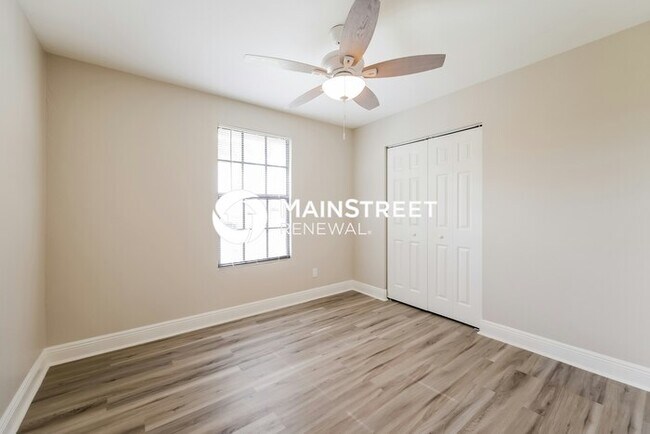 Building Photo - 3 Bedroom Pet-Friendly Home in Cape Coral,...