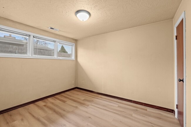 Building Photo - South Hill cute 2 Bed 1 Bath rancher with covered entertaining patio - Coming Soon 9/23