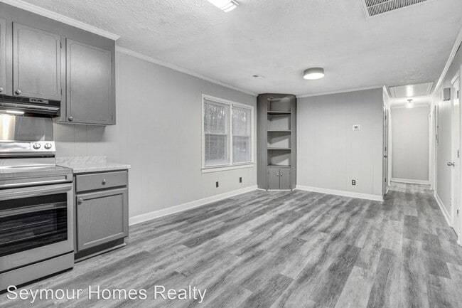 Building Photo - 3 br, 1 bath House - 178 Best Avenue