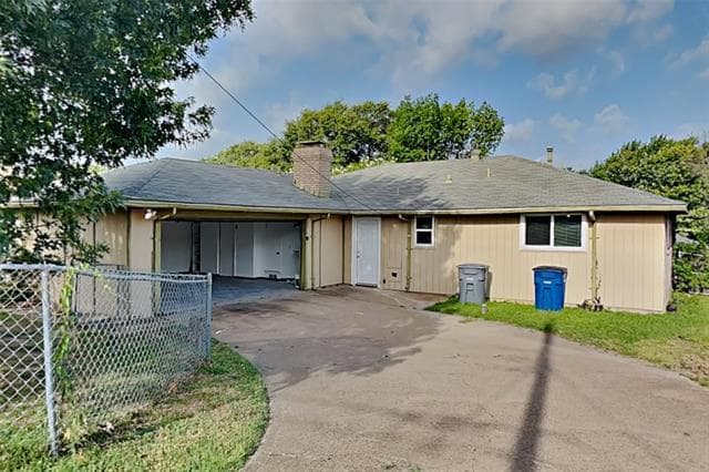 Building Photo - 7624 Oak Garden Trail