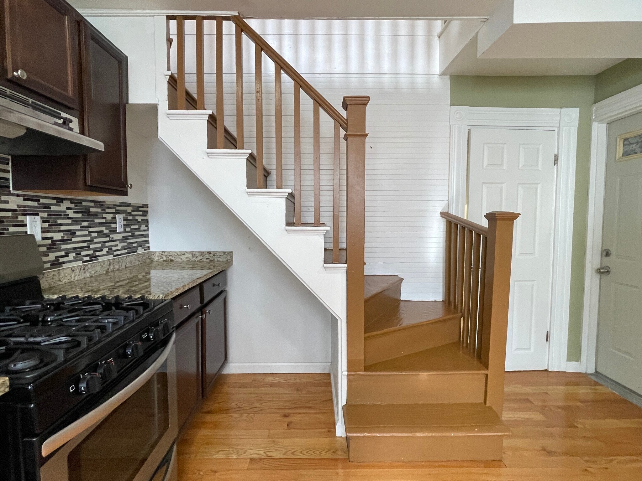 Building Photo - 233 Broadway