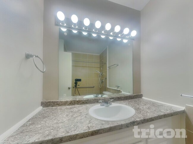 Building Photo - 1382 Peggy Ln NW