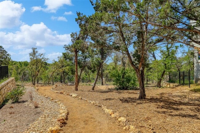 Building Photo - 12001 Vista Parke Dr