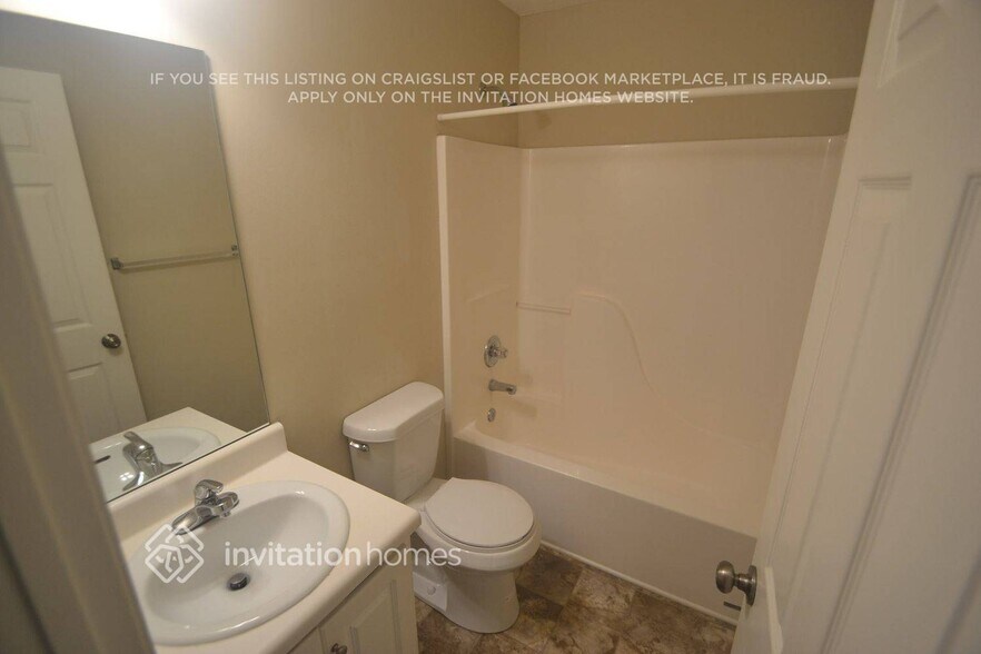 Building Photo - 4111 Silvery Way