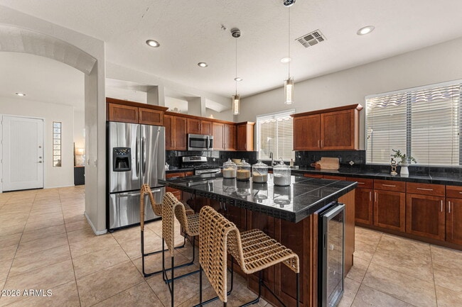 Building Photo - 10318 E Tierra Buena Ln