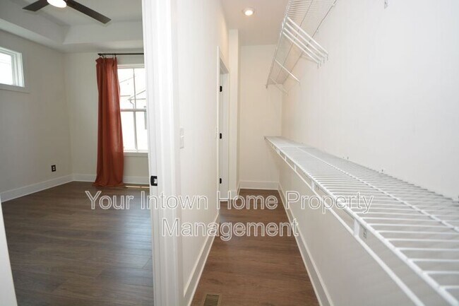 Building Photo - 1264 Zucchini Cir SE