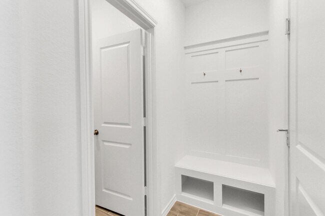 Building Photo - 1208 Garden Jade Dr