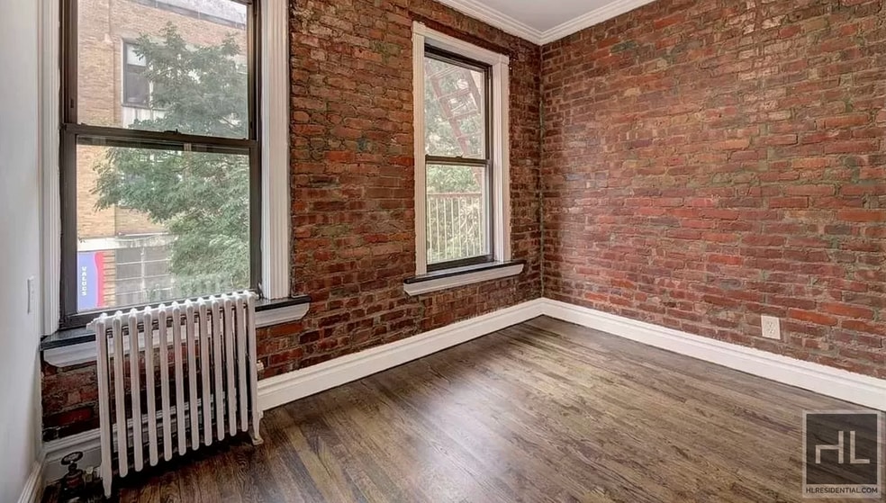 Building Photo - East 13th Street