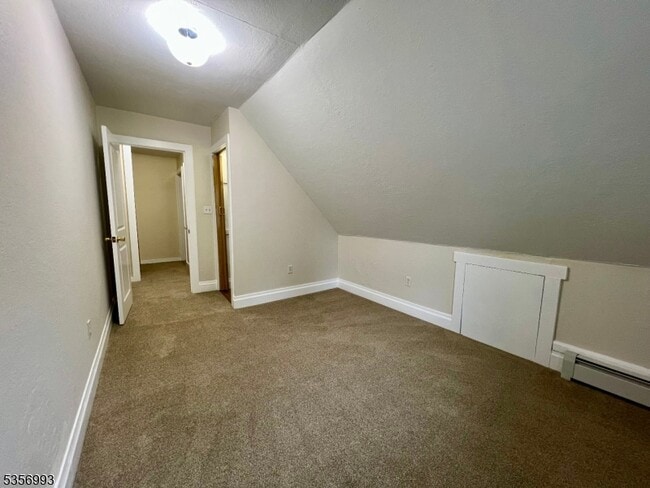 Building Photo - 482 Louisa Ave