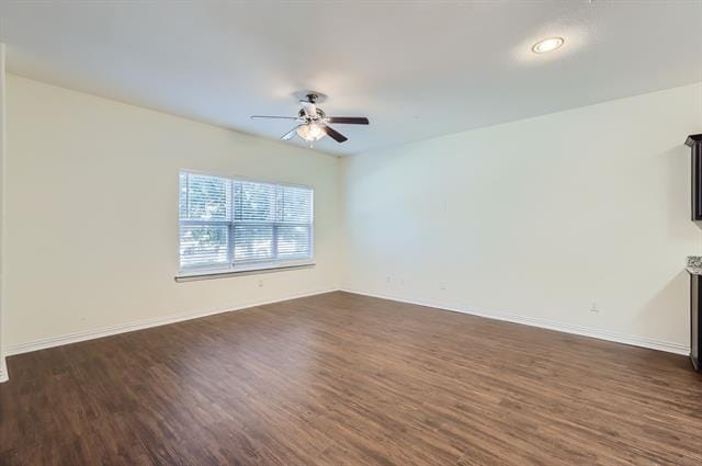 Building Photo - 1320 Lakecrest Ln