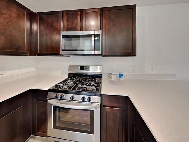 Building Photo - 24123 Sundown Vw Ln