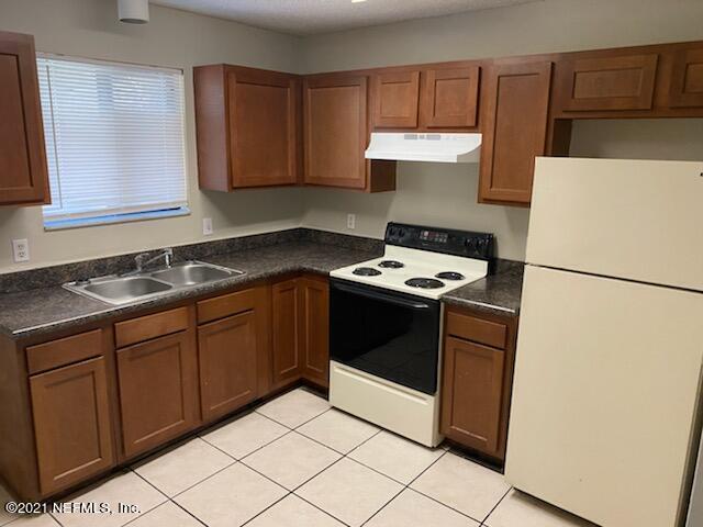Building Photo - 5136 Westchase Ct