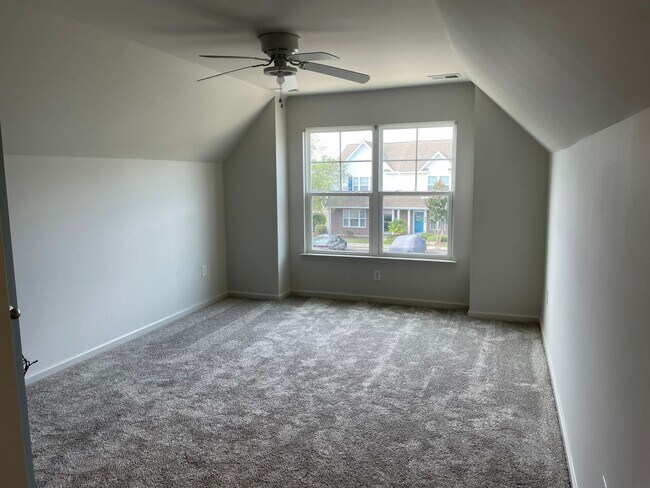 Building Photo - 3023 Cedar Creek Ln