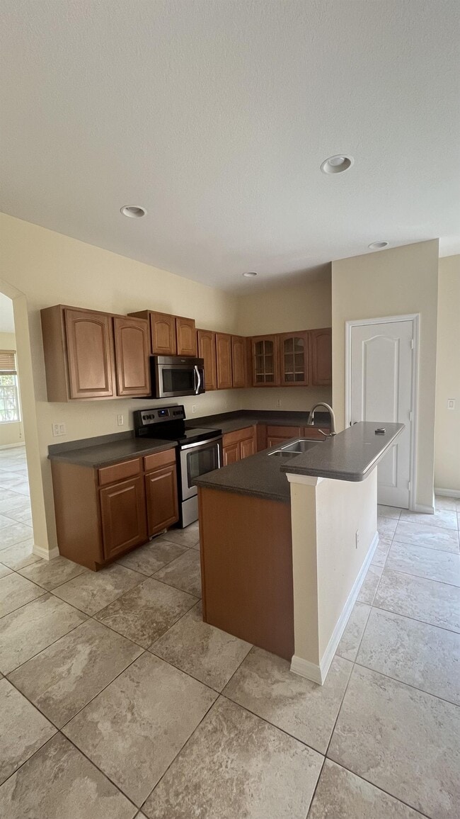 Building Photo - 9368 Via San Giovani St