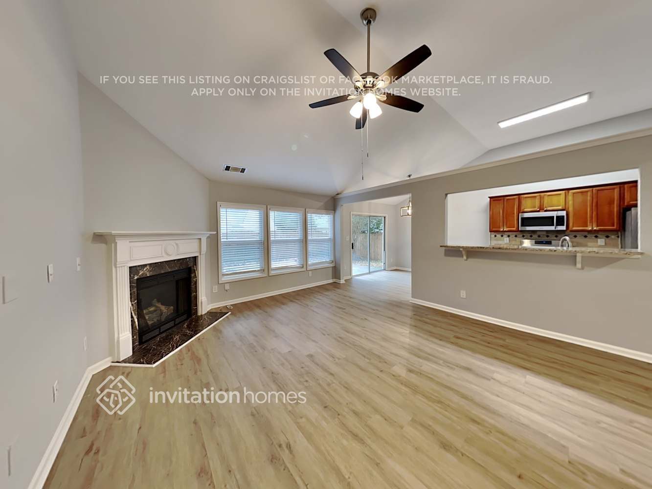 Building Photo - 2373 Walnut Tree Ln