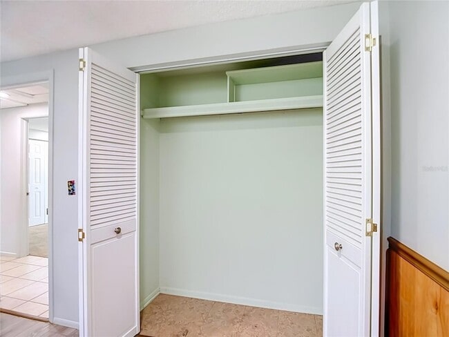Building Photo - 7916 Woodgrove Cir