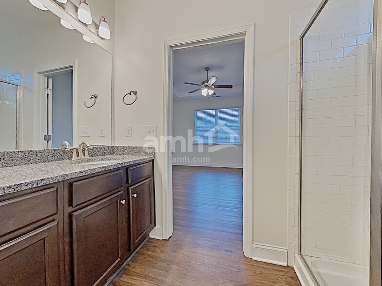 Building Photo - 2482 Napa Valley Dr