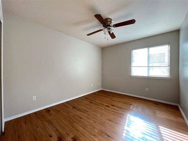 Building Photo - 3264 Arroyo Bluff Ln