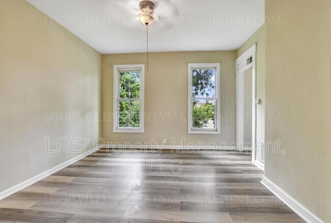 Building Photo - 221 Pope St