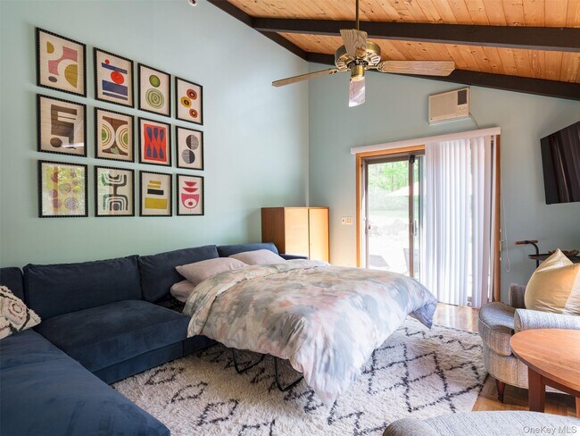 Building Photo - 56 Great Spruce Ln