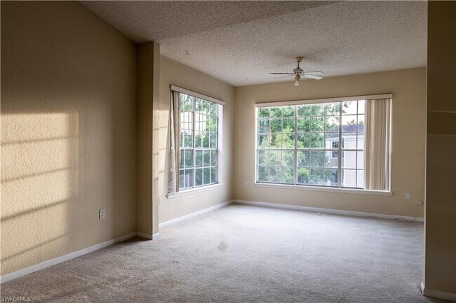 Building Photo - 13103 Mulberry Park Dr