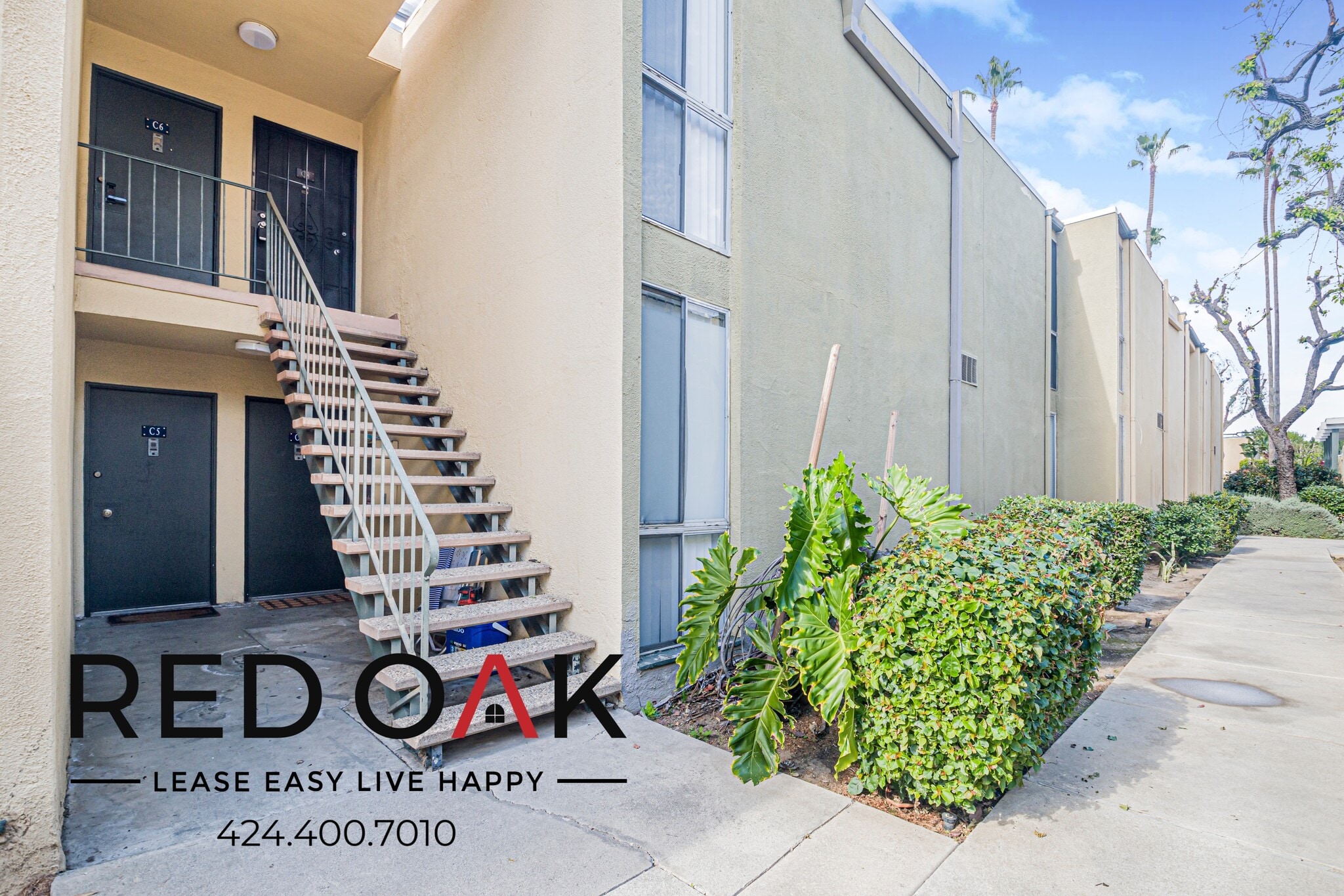 Building Photo - 15101 Magnolia Blvd