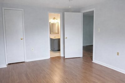 Building Photo - 4435 Pembrook Village Dr