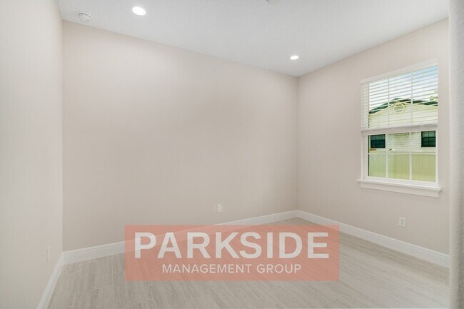 Building Photo - 3736 SE 137th Ln