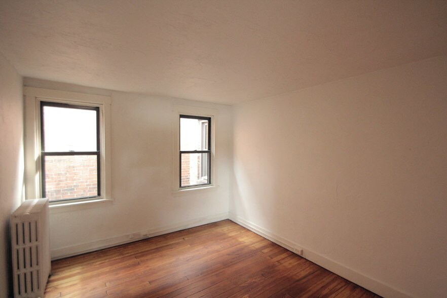 Building Photo - 311 S Trenton Ave