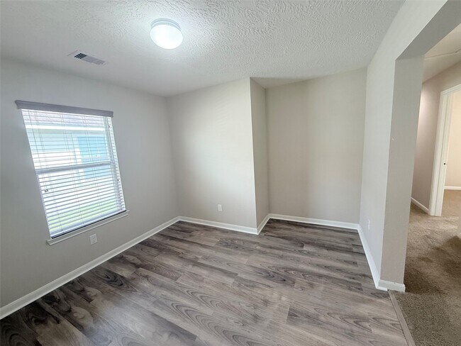 Building Photo - 29225 Legends Valley Dr