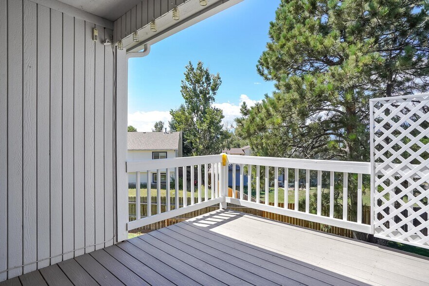 Building Photo - 2310 Elite Terrace