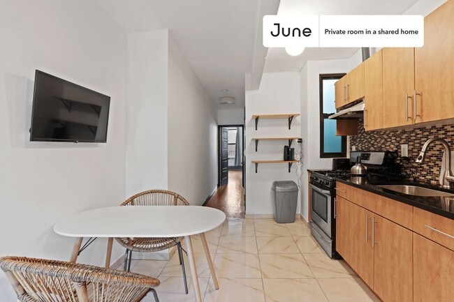 Building Photo - Room in Shared 2 bed/2 bath home in East Harlem