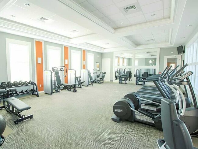 Building Photo - 4140 Oak Tree Dr