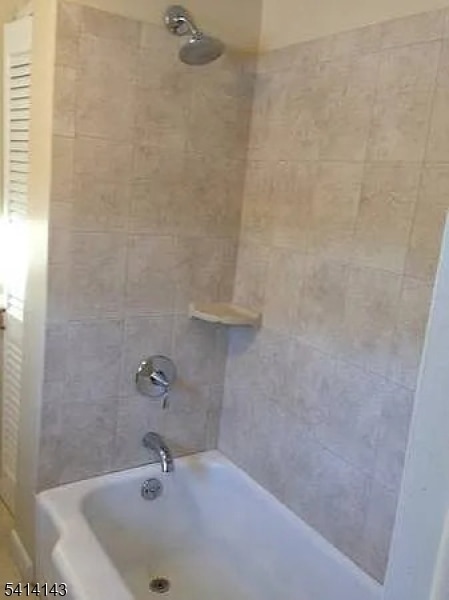 Building Photo - 1130 Sussex Turnpike