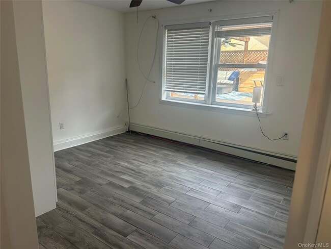 Building Photo - 341 E Hudson St