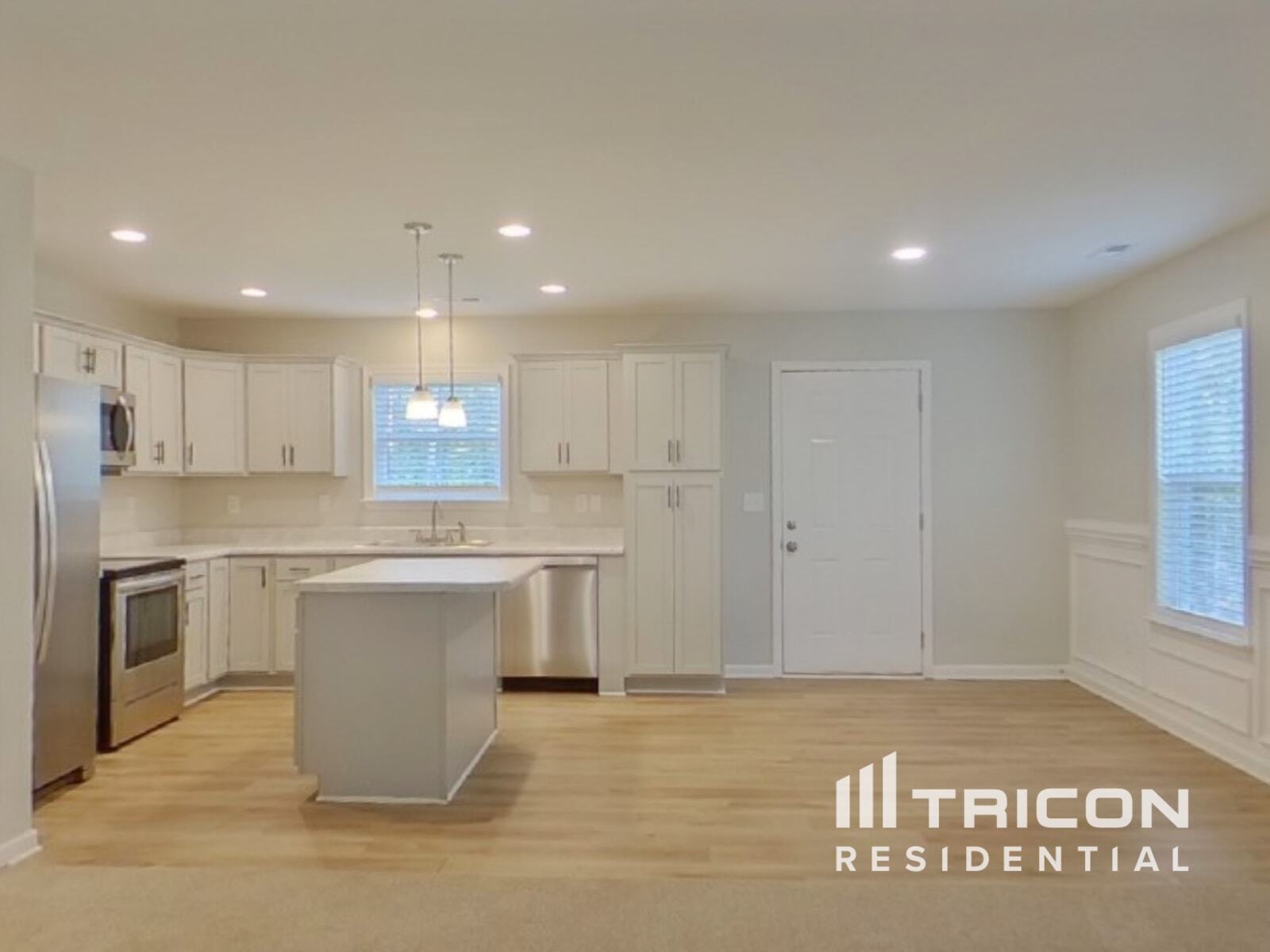 Building Photo - 241 Roosevelt Thompson Rd