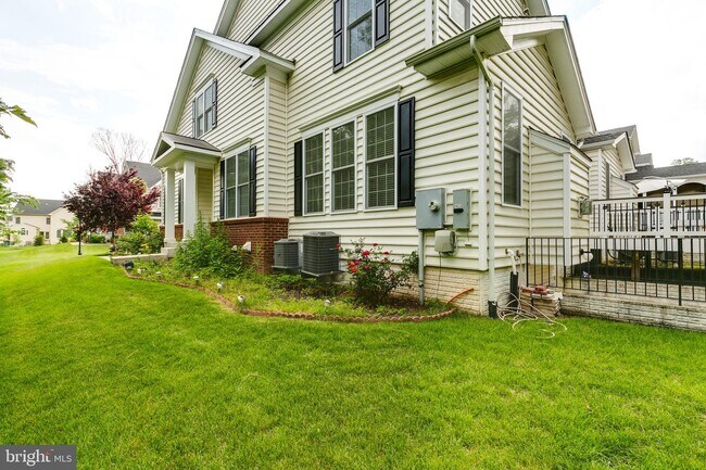 Building Photo - 42948 Courtland Chase Square