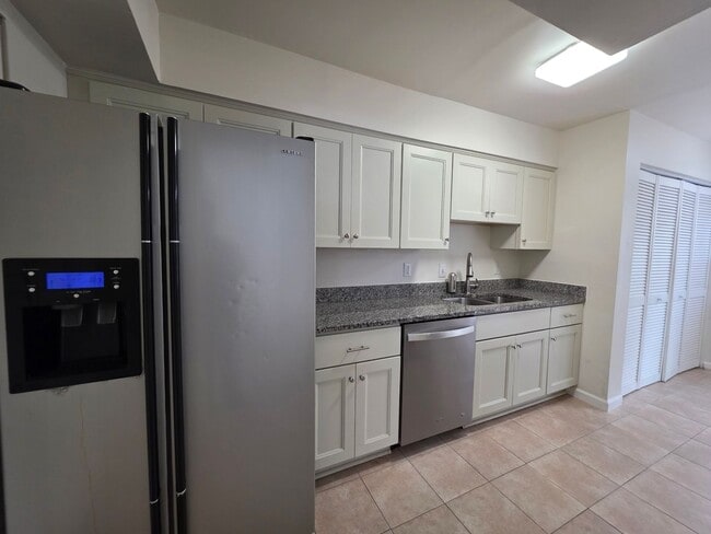 Building Photo - Chelsea