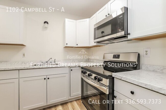 Building Photo - 1102 Campbell St