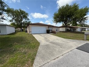 Building Photo - 3844 S Swan Terrace