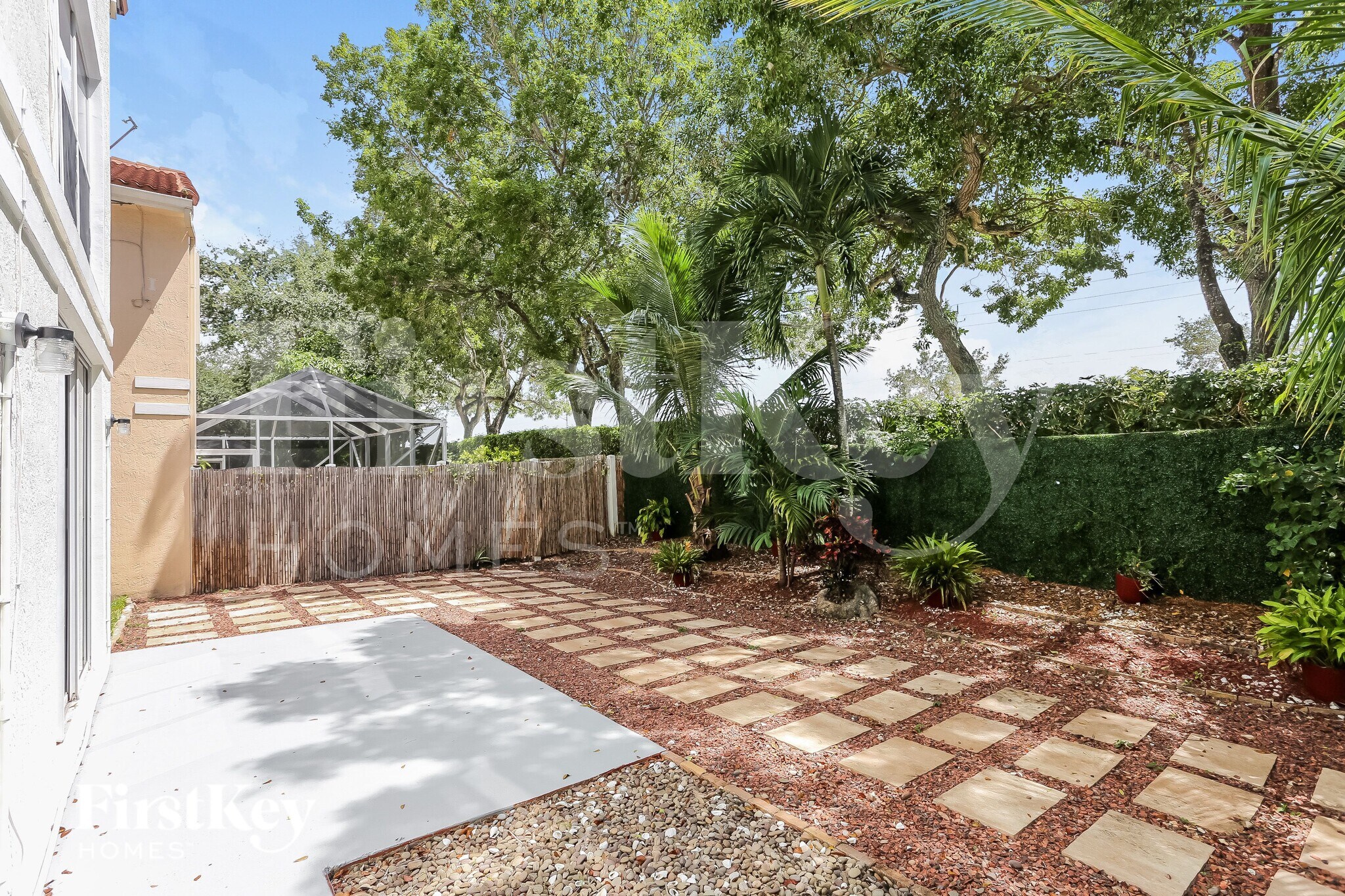 Building Photo - 10837 NW 46th Dr