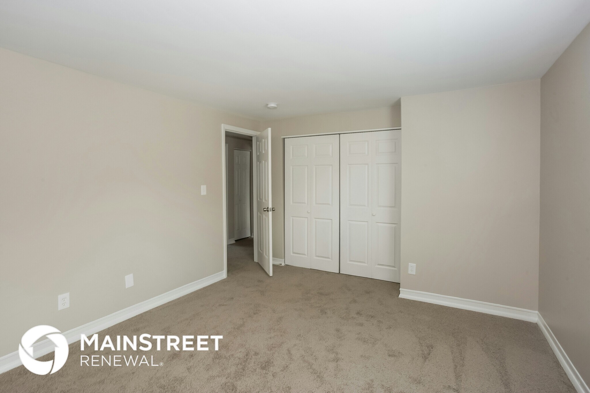 Building Photo - 7414 Shadowlake Dr