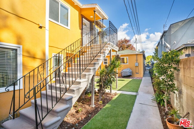 Building Photo - 1844 18th St