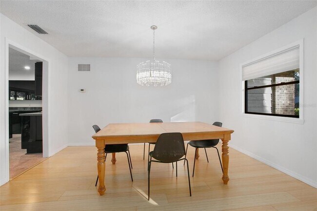 Building Photo - 503 Princewood Dr
