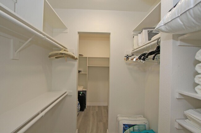 Building Photo - 40128 Baltusrol Cir