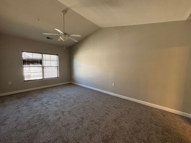 Building Photo - Beautiful 2 Bedroom 2 Bathroom Located in Sellar's Cove, Minutes from Carolina Beach!