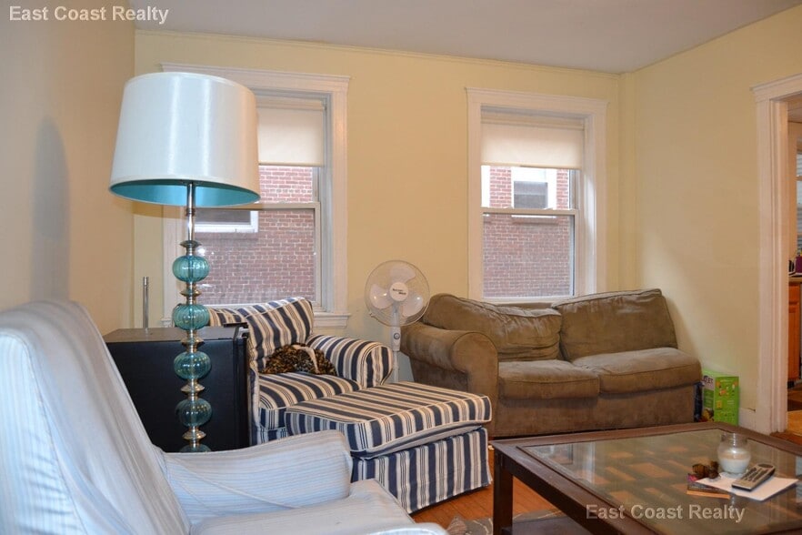 Building Photo - 90 Cypress St