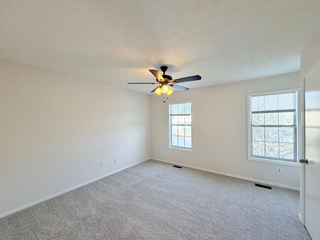 Building Photo - Gorgeous Doraville 2 Bed-2.5 Bath Townhouse, Roommate Floor plan!