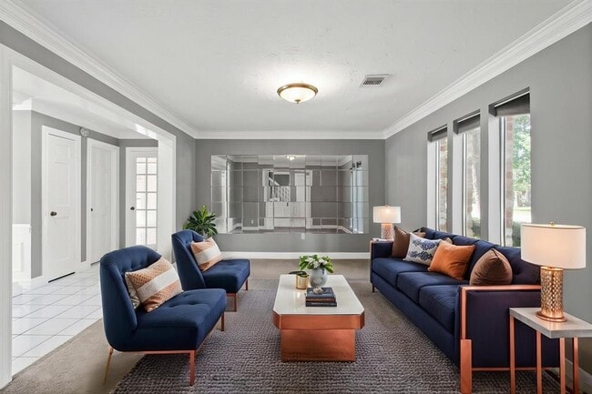 Building Photo - 18318 Mahogany Forest Dr