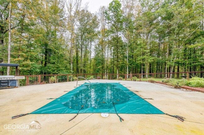 Building Photo - 661 Luther Ct
